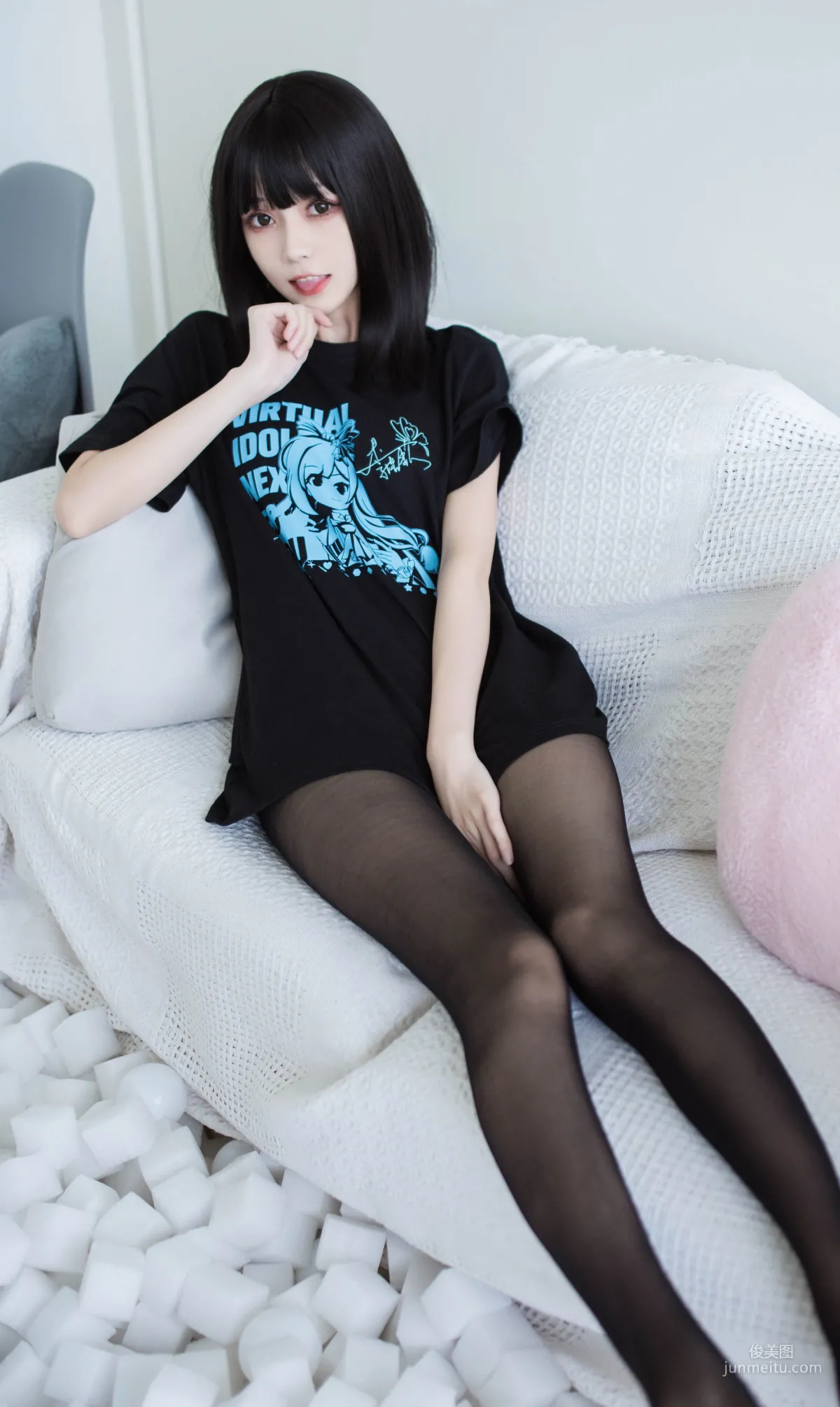 Nide Fuqing: Web Idols photo 2