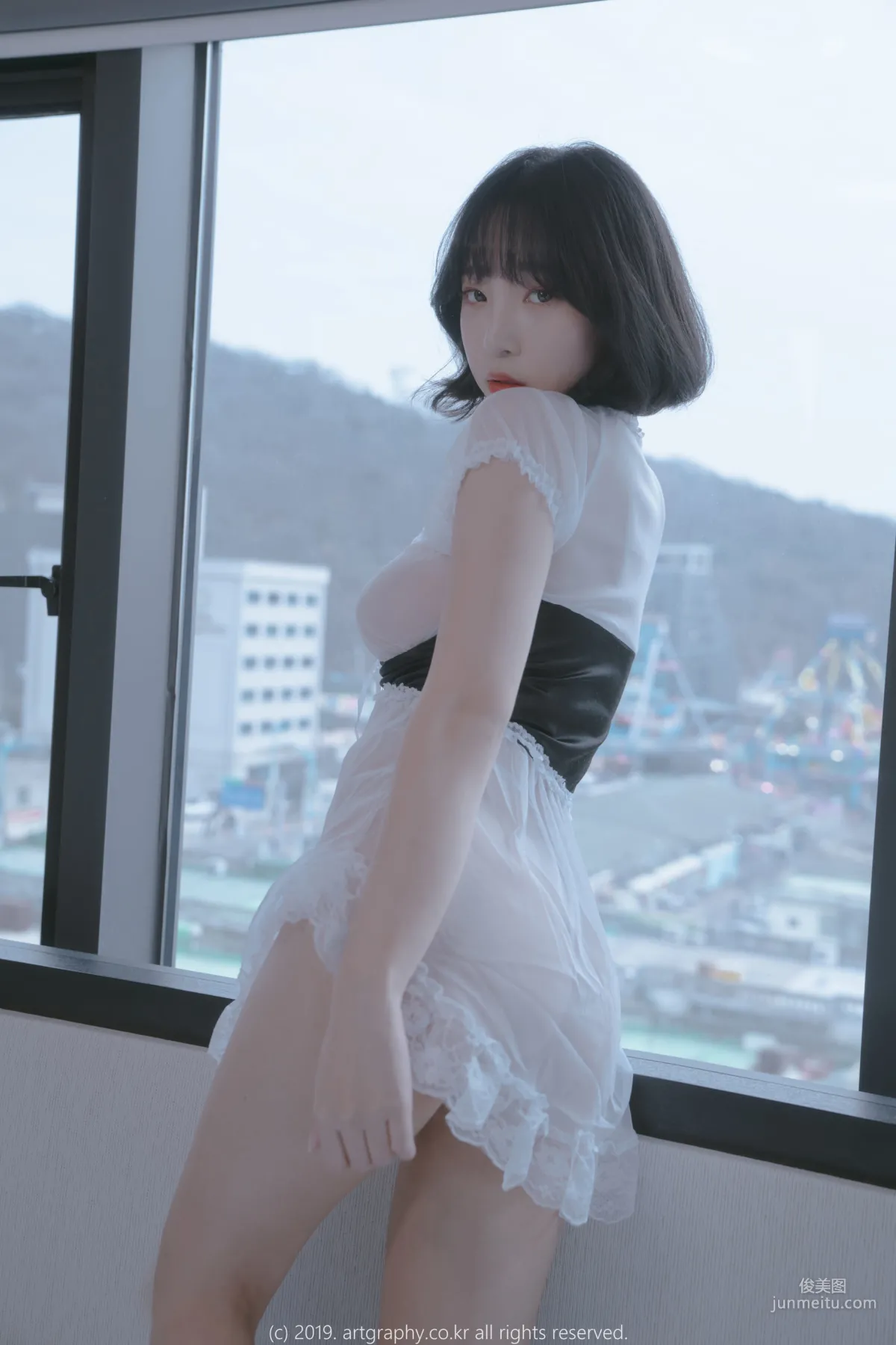 Korean Beauty Jiang Renqing 'See-Through Pajamas + Red Bathrobe' [ARTGRAVIA] Photo Set photo 10