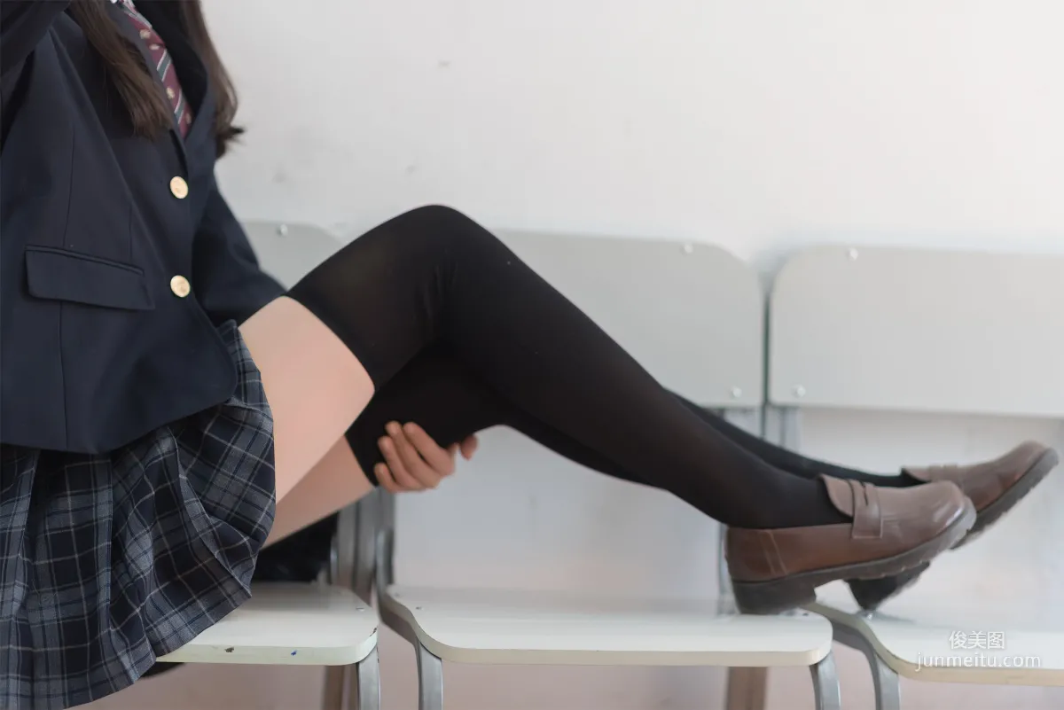 萌妹木綿綿OwO《西式JK》 [COSER美女] 寫真集 3
