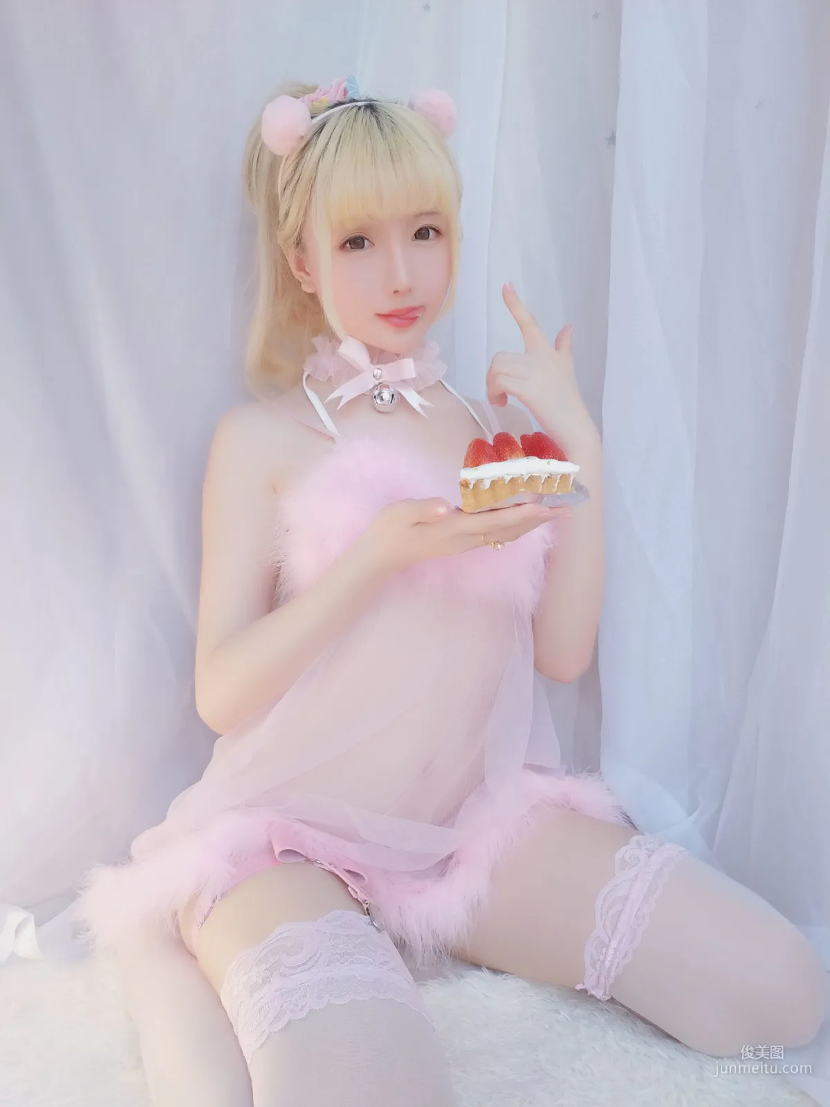 Xingzhi Chichi, Strawberry Pajamas Set, [Welfare COSPLAY] Photo Set photo 25