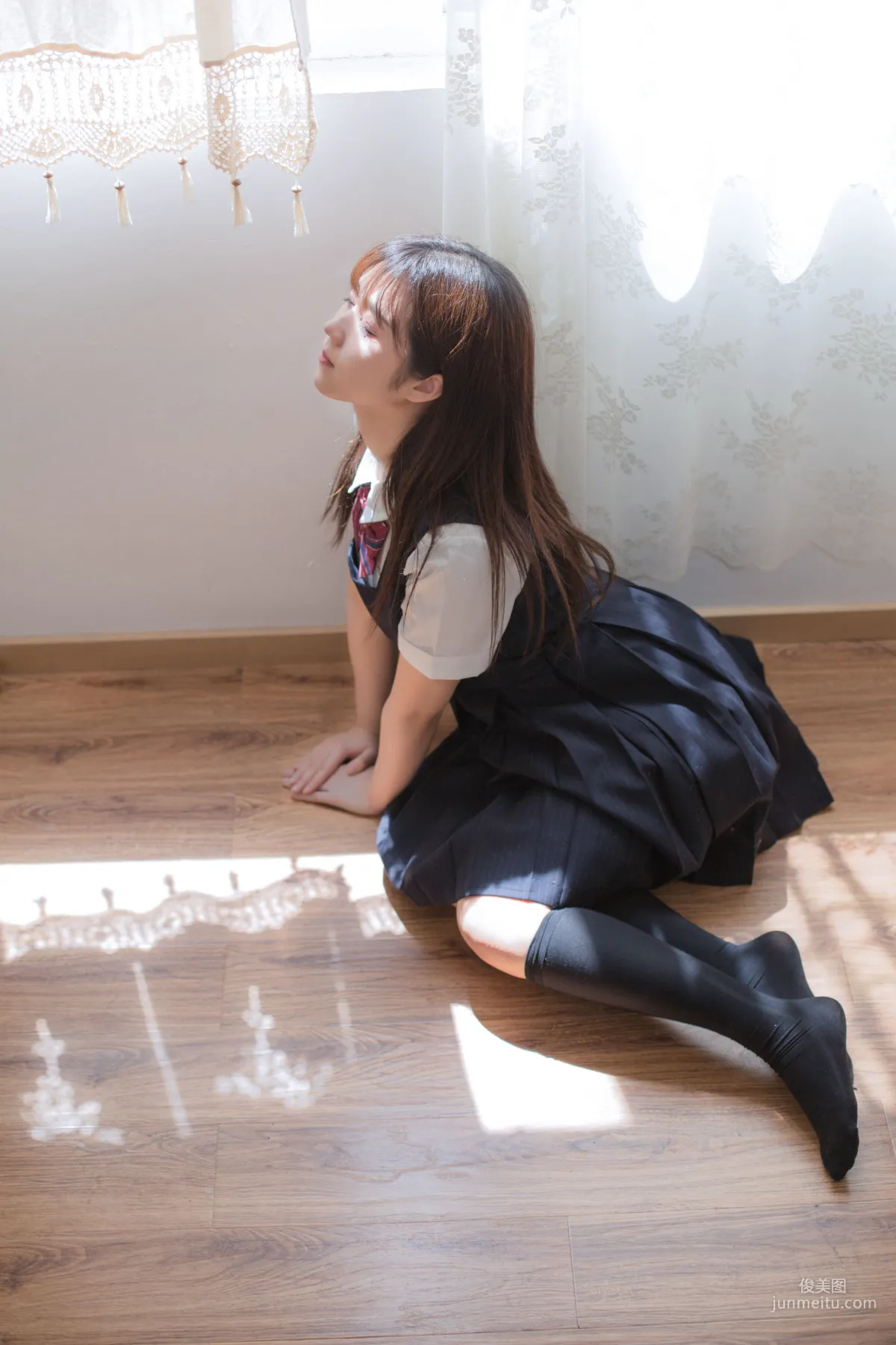 Ji Jingjiang: Web Idols photo 24