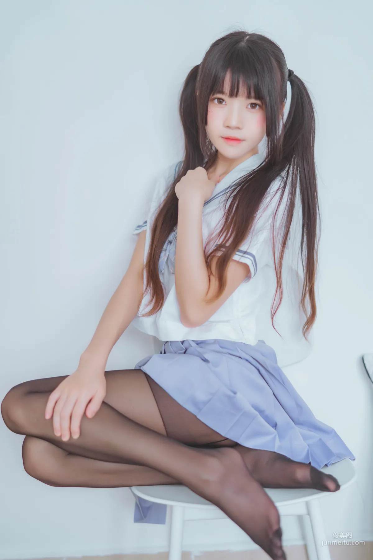 Ying Taomiao: Web Idols photo 13