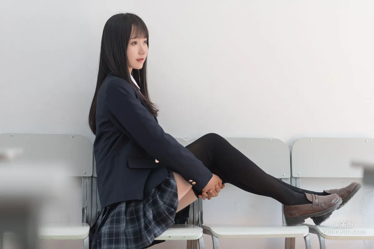 萌妹木绵绵OwO《西式JK》 [COSER美女] 写真集40