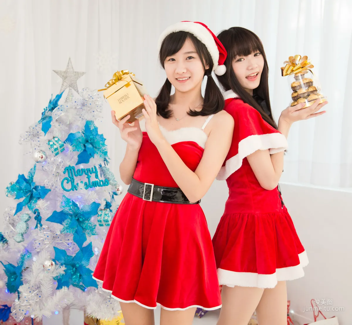 李思嫺&崔甜天 《聖誕節室拍》 寫真集 5
