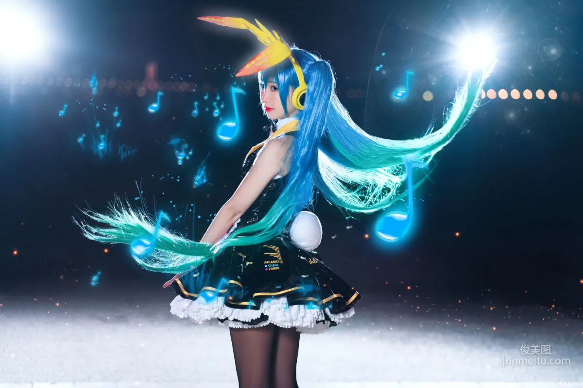 Mianbing Xianer, Hatsune Miku [Cosplay] Photo Set photo 11