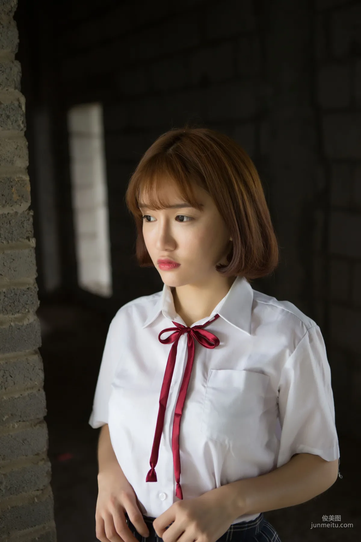 k8 Aojiao Mengmeng Vivian, School Uniform Outdoor Bondage Photo Set photo 5