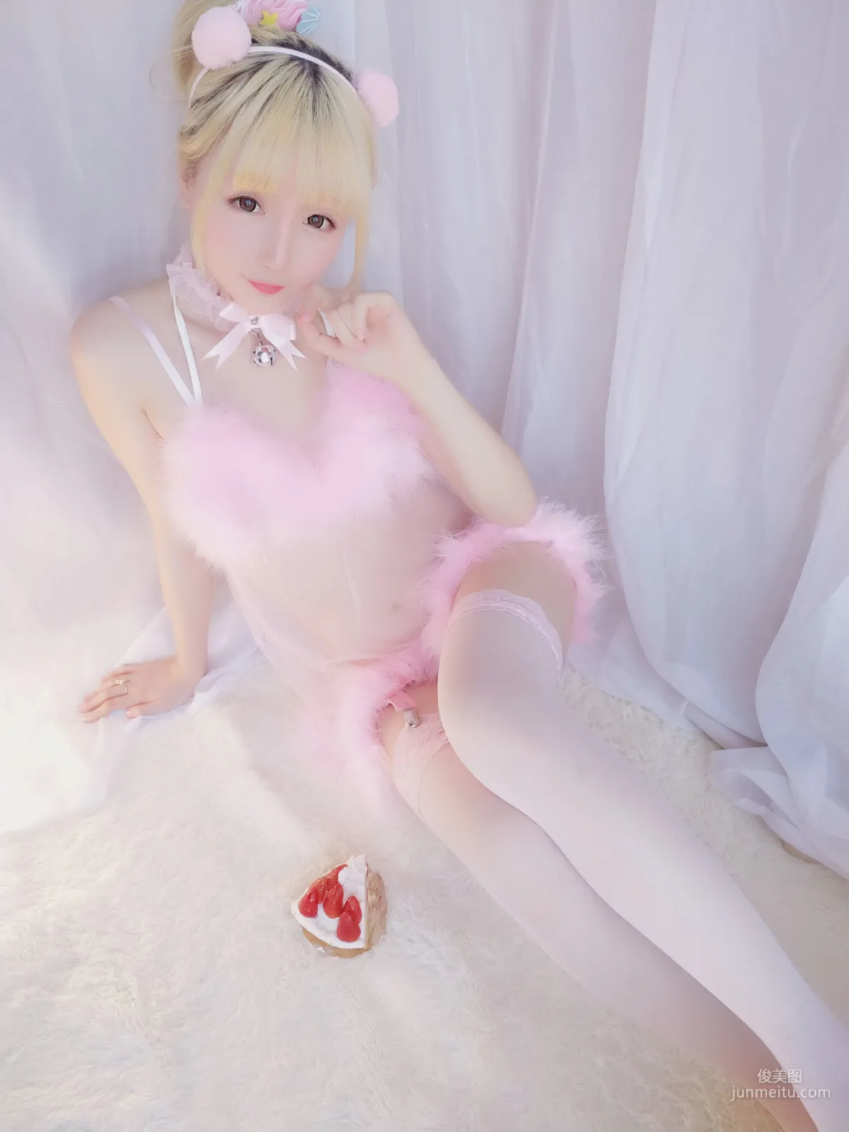 Xingzhi Chichi, Strawberry Pajamas Set, [Welfare COSPLAY] Photo Set photo 52
