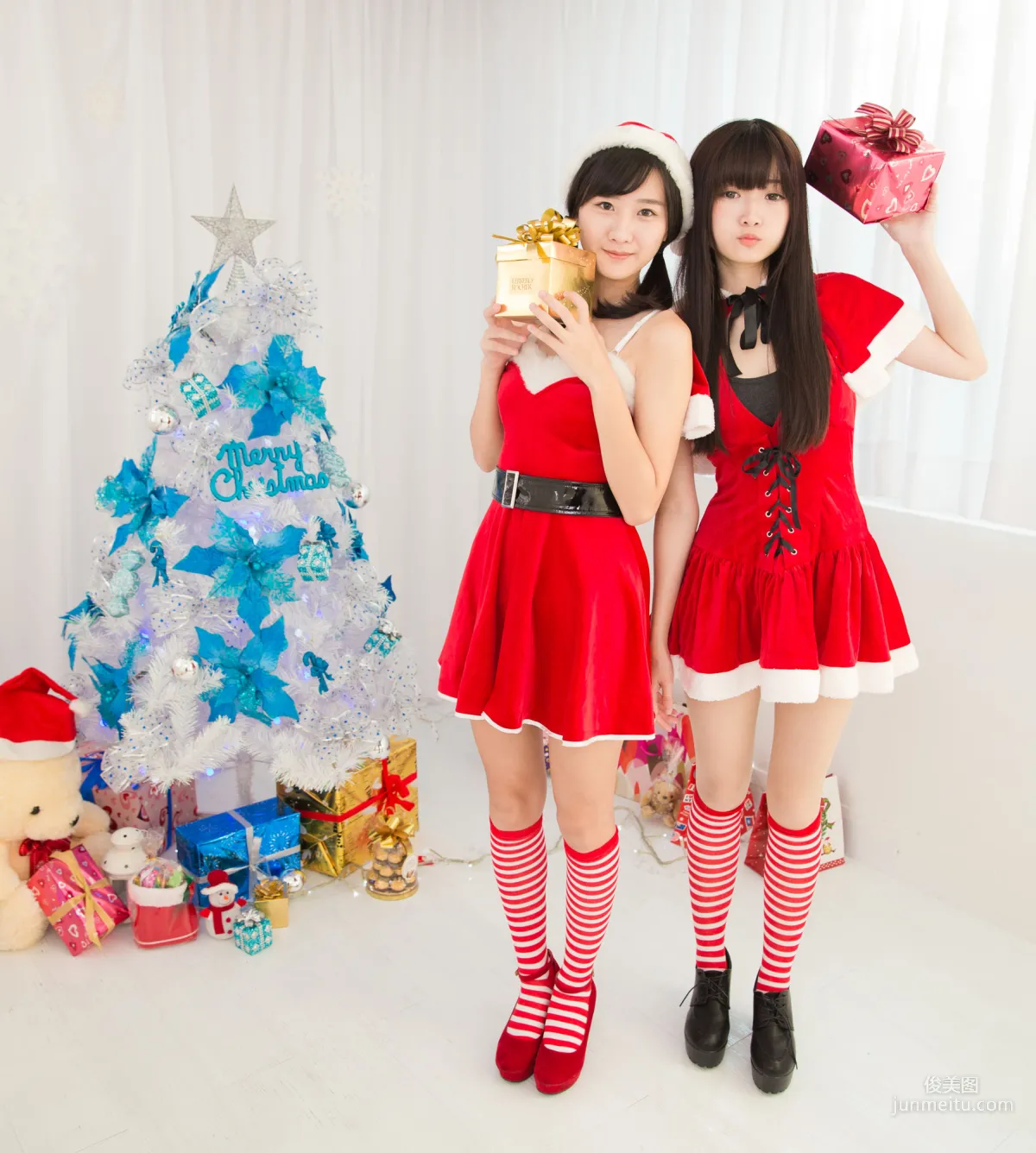李思嫺&崔甜天 《聖誕節室拍》 寫真集 4