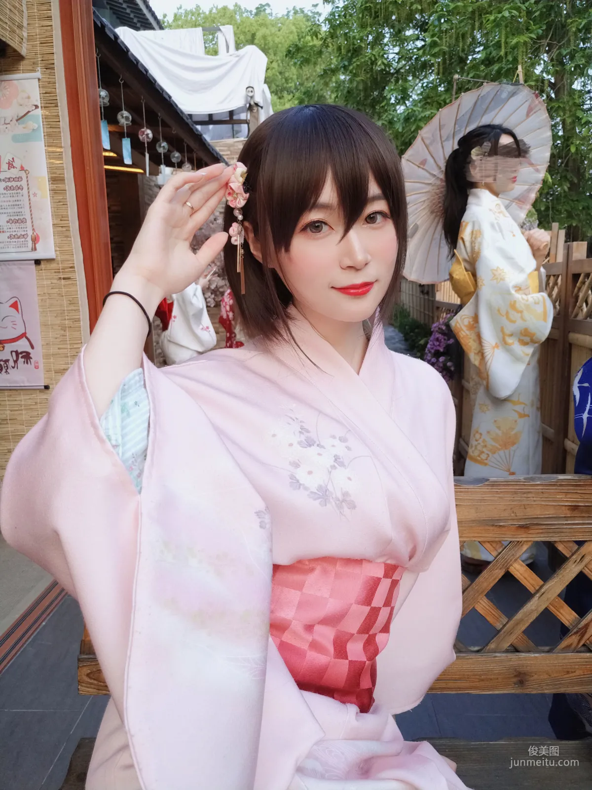 Baiyin 81: Web Idols photo 33