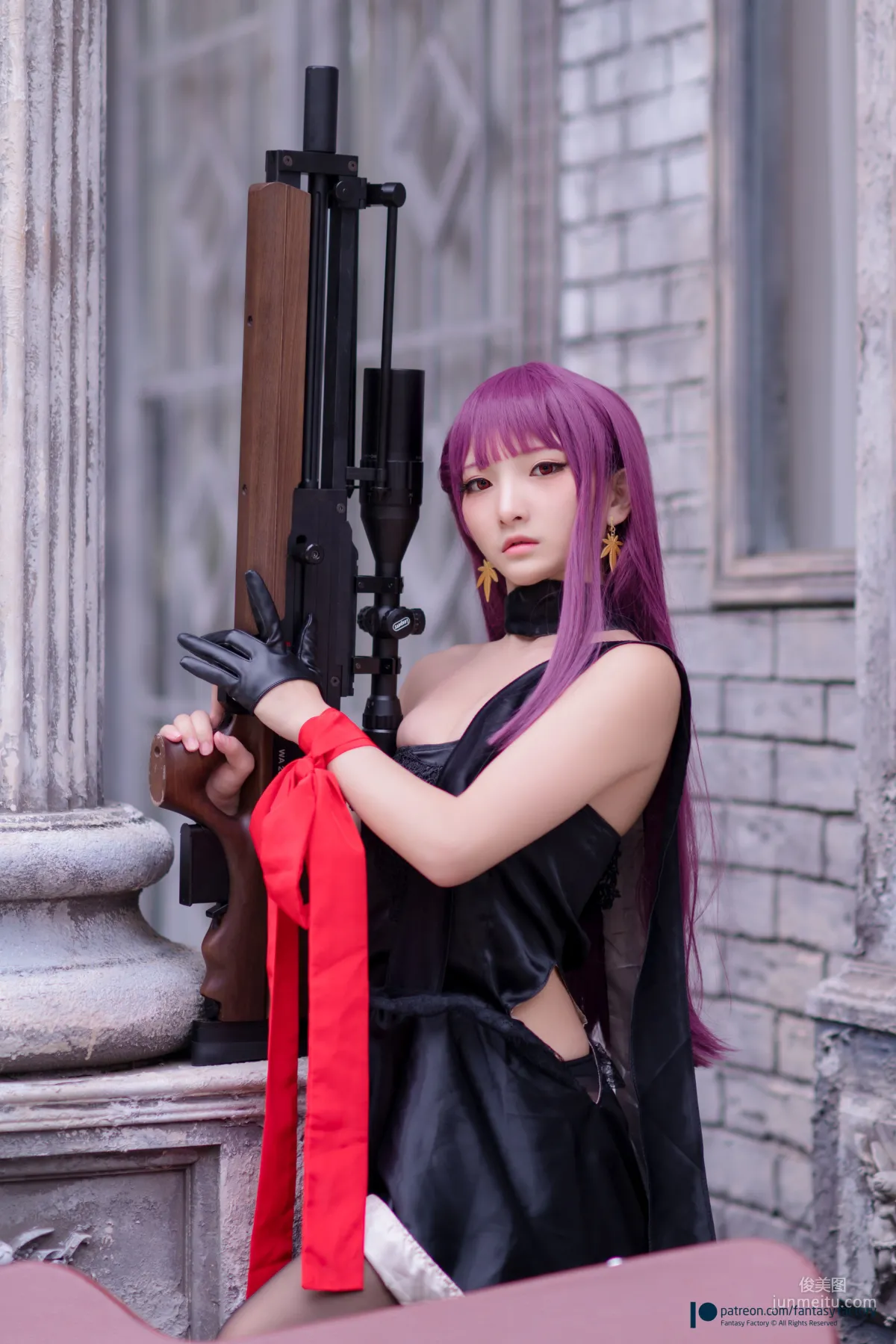 COSER小丁《黑絲+黑膠+女殺手》 [Fantasy Factory] 寫真集 37