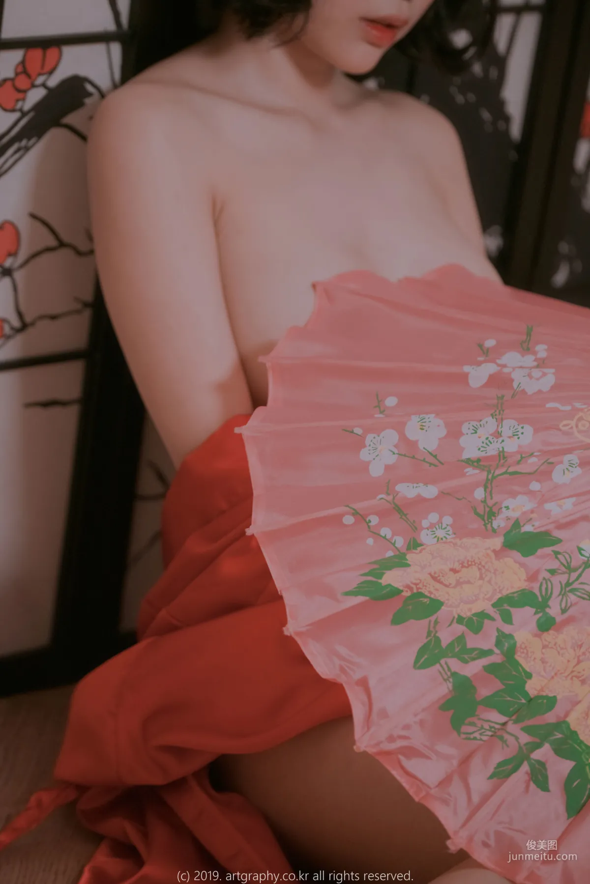 Korean Beauty Jiang Renqing 'See-Through Pajamas + Red Bathrobe' [ARTGRAVIA] Photo Set photo 21