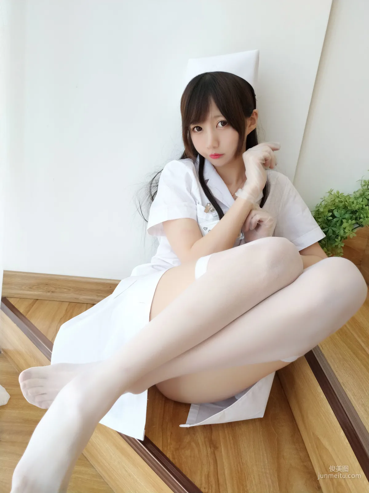 NAGISA Mo Wumiao Self-Shoot Series White Stockings Nurse [Cosplay Beauty] Photo Set photo 36
