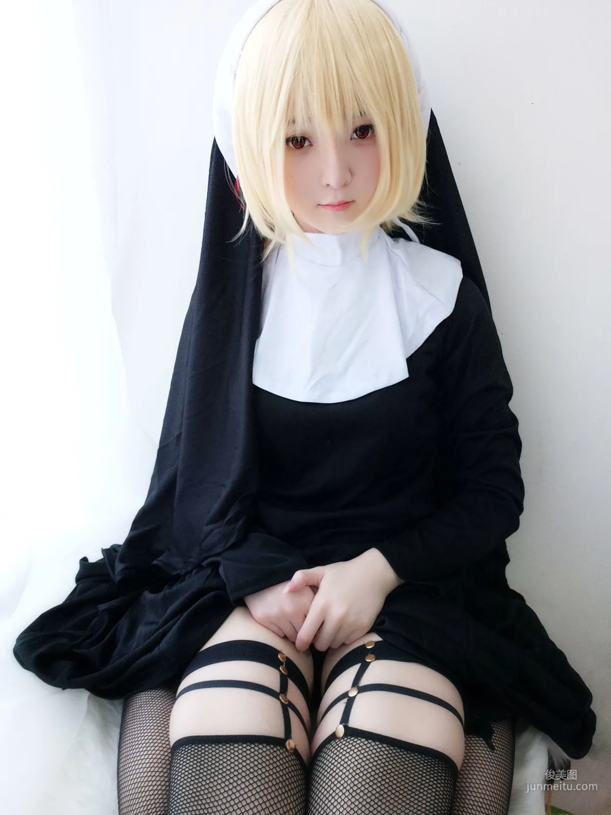 Yixiao Yangze: Web Idols photo 1