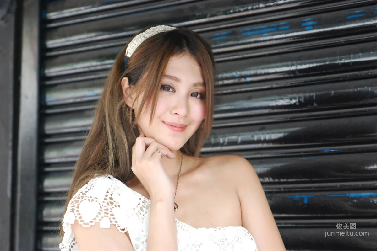 台湾女郎夏晴MISO《时尚街拍》 写真集19