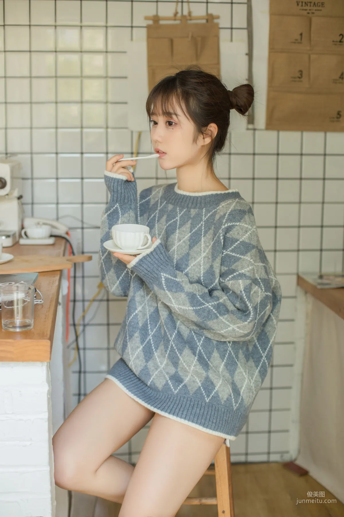 微博网红福利姬镜酱《不知梦 日常》  [COSPLAY美女] 写真集1