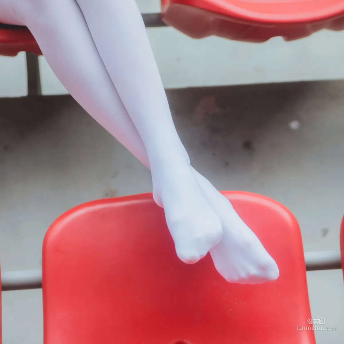 木綿綿OwO《灰色JK制服》 [COSER美女] 寫真集 38
