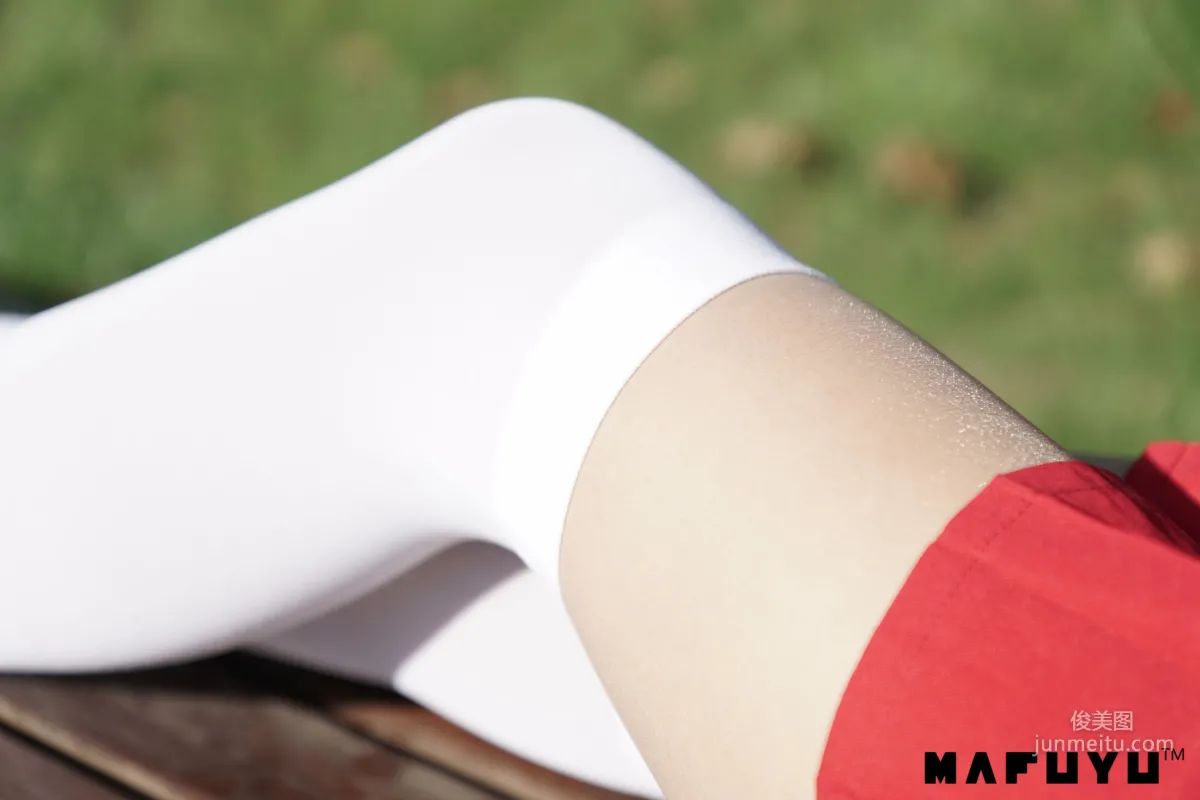 Shenle Banzhen Dong 'Girl and Nature and White Socks Series' [Cosplay Collection] Photo Set photo 39