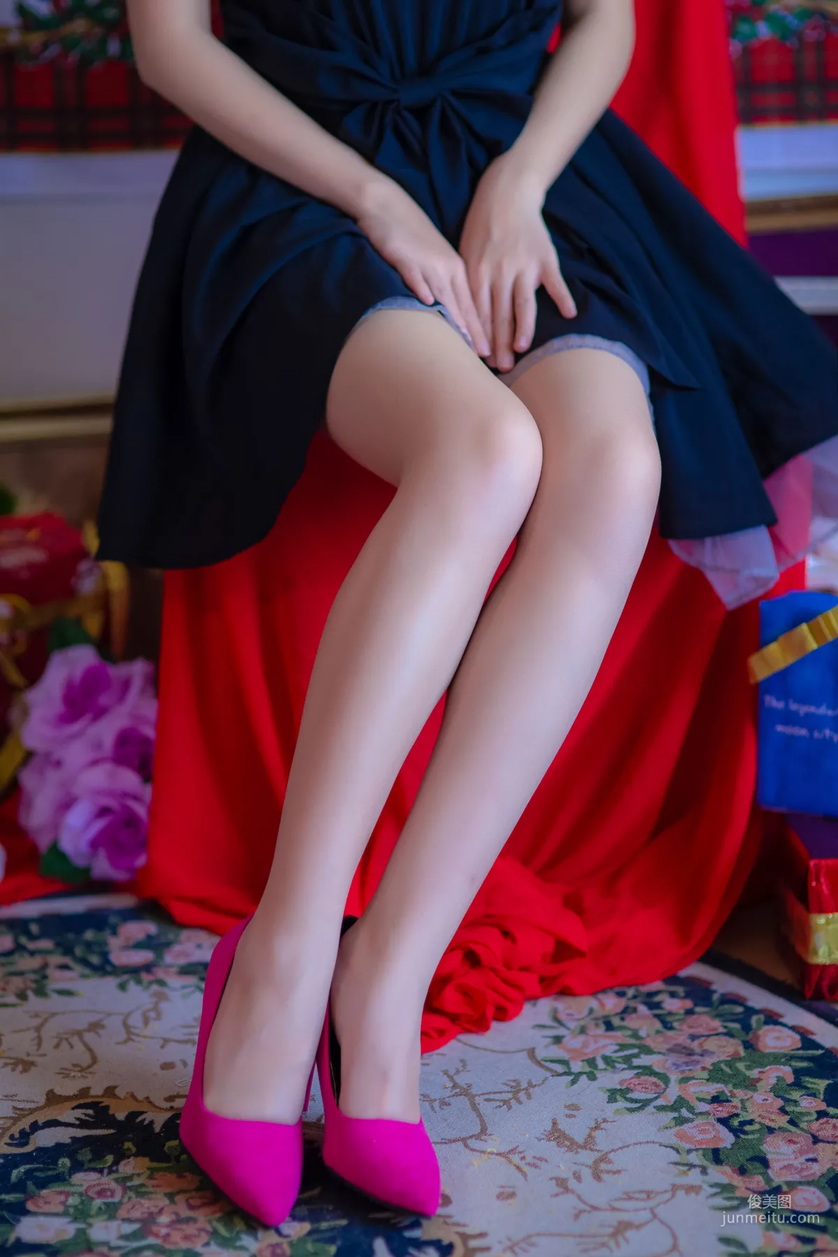 Manyu Feier: Web Idols photo 13