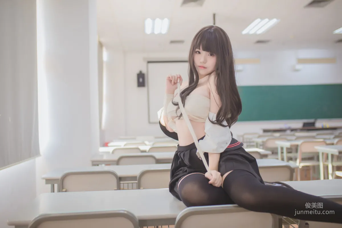 Yoko宅夏Cos《黑絲JK》 [COSPLAY美女] 寫真集 16