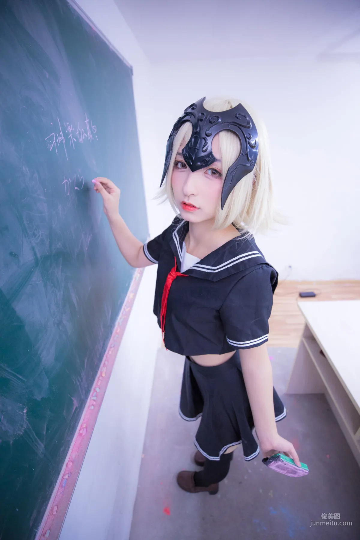 神楽坂真冬《放課後》 [蘿莉COSPLAY] 寫真集 90