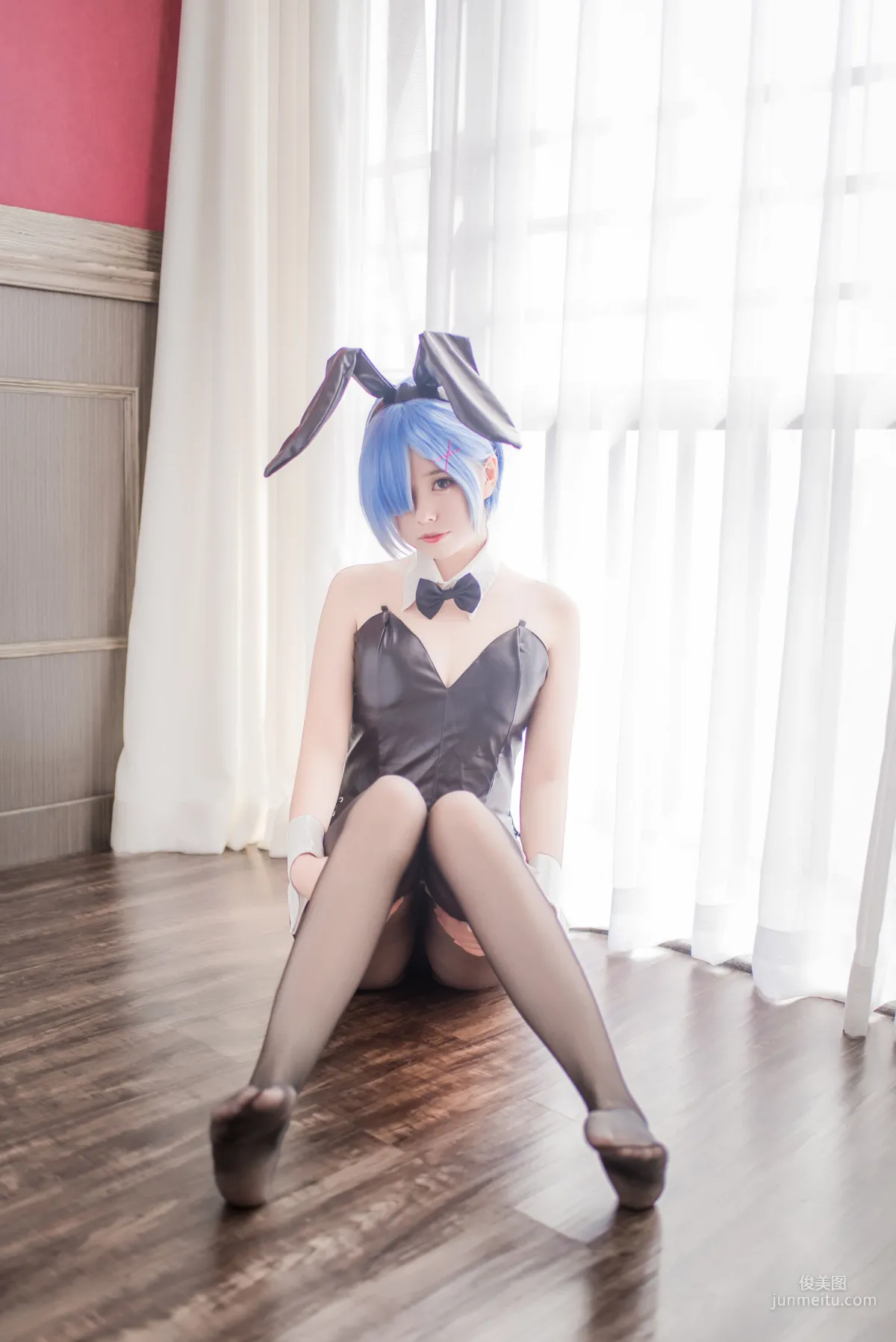 Xiaoye Meizi w 'White Gauze Skirt + Rem Nurse + Rem Bunny Girl' [Web Idols] Photo Set photo 26
