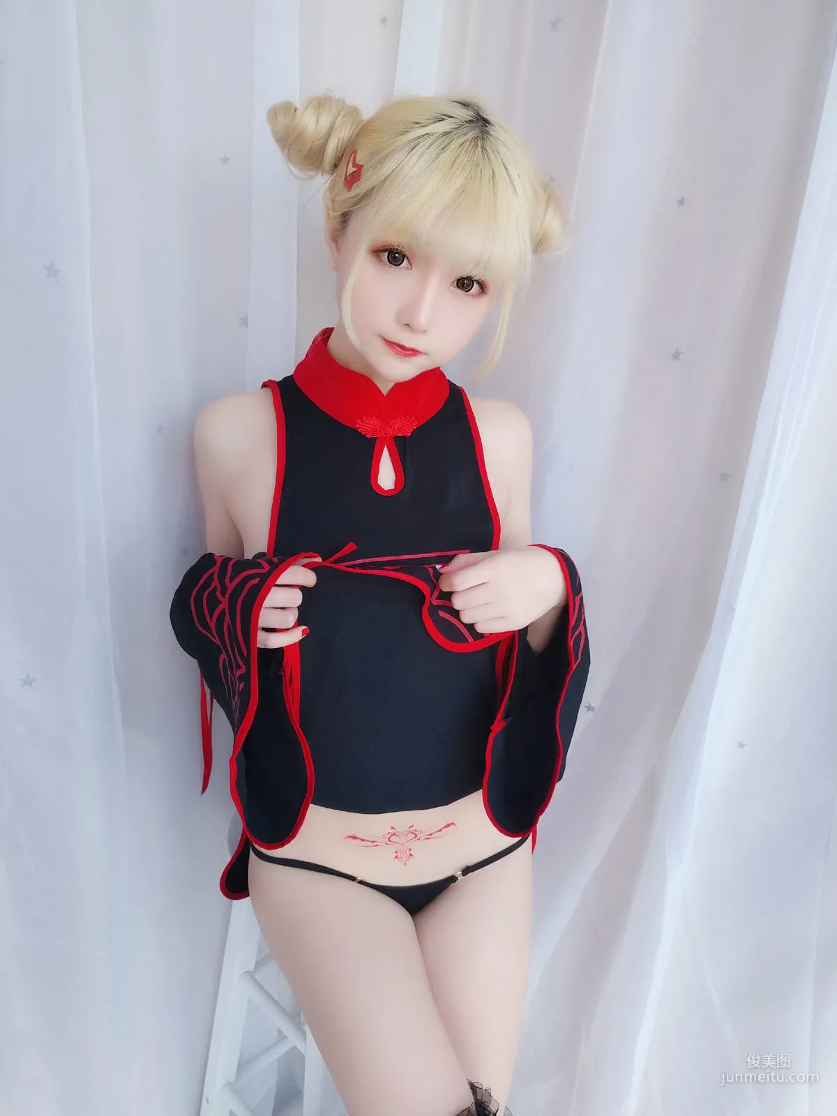 星之遲遲 《幼齒僵屍包》 [福利COSPLAY] 寫真集 32