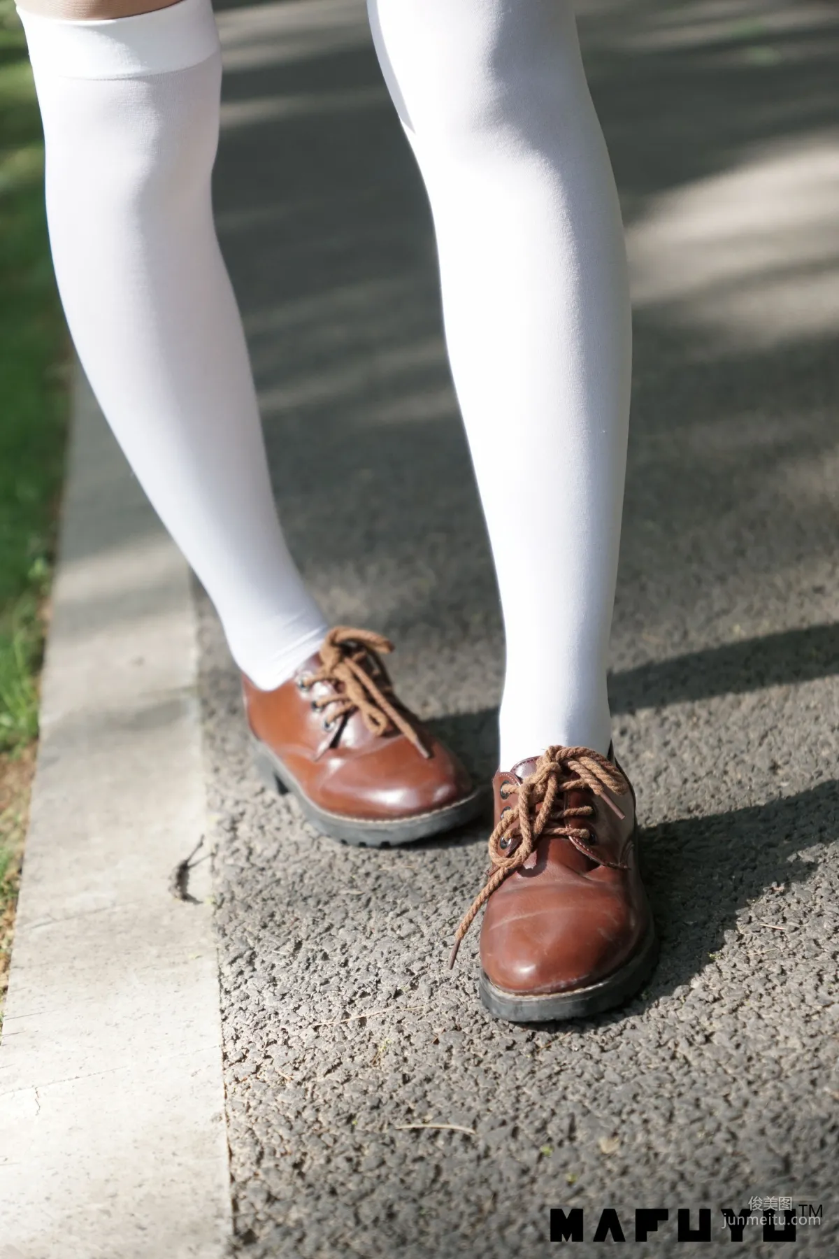 Shenle Banzhen Dong 'Girl and Nature and White Socks Series' [Cosplay Collection] Photo Set photo 75