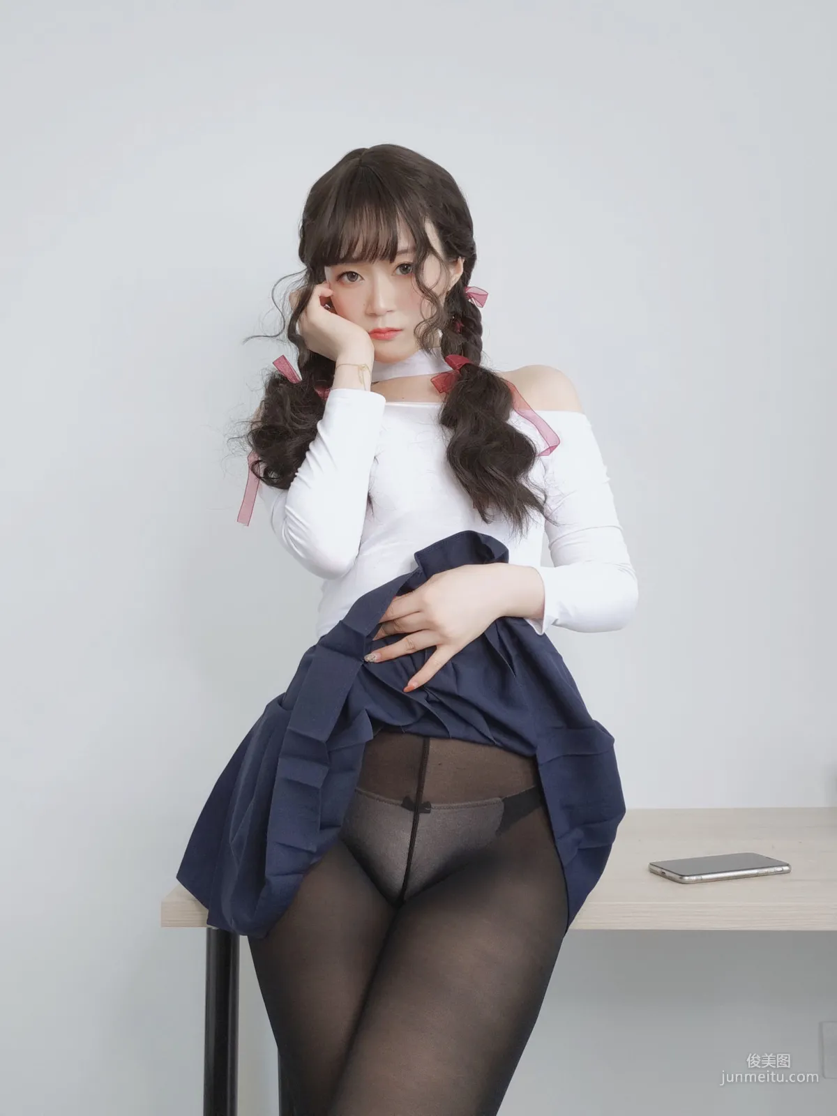 Baiyin 81: Web Idols photo 17