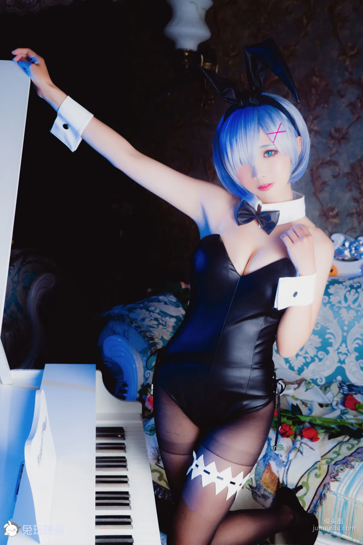 面饼仙儿《兔女郎》 [福利COSPLAY] 写真集20