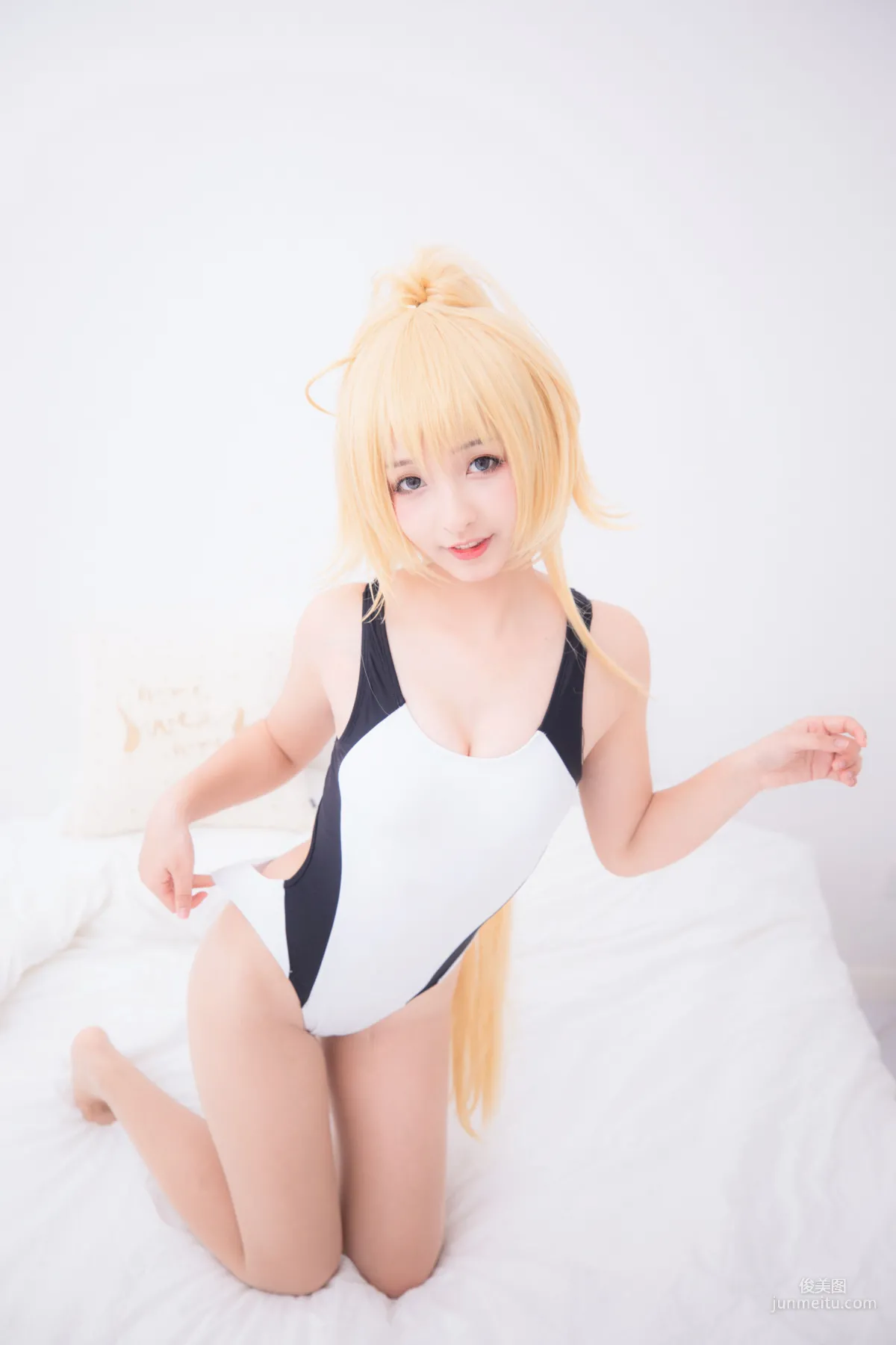 Kagurazaka Mafuyu Jeanne Swimsuit [Cosplay Girl] Photo Set photo 35