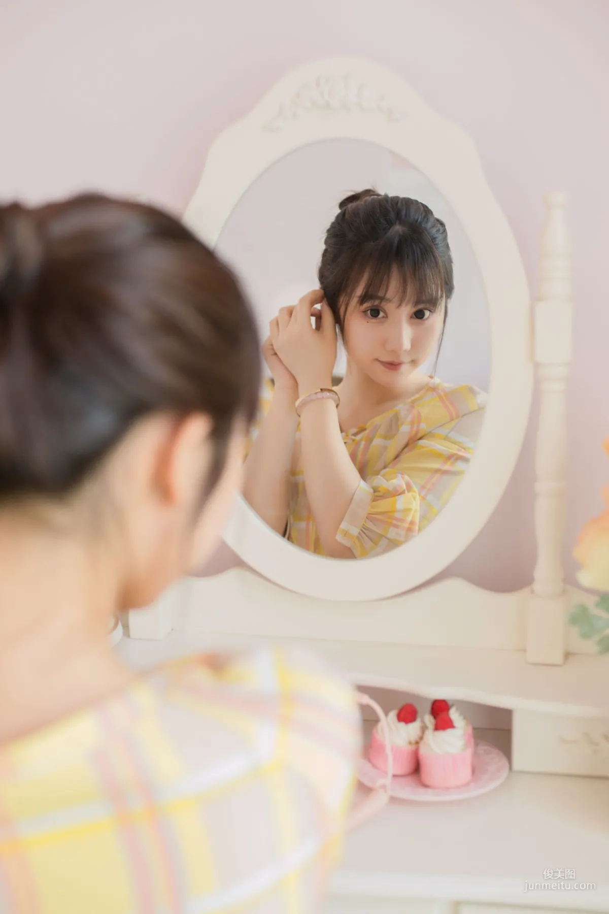Ji Jingjiang: Web Idols photo 36