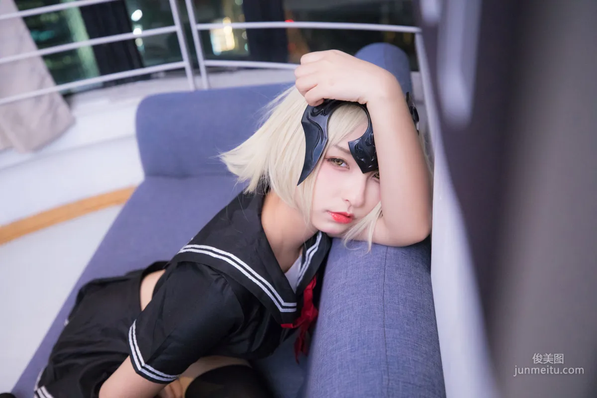 神楽坂真冬《放課後》 [蘿莉COSPLAY] 寫真集 36