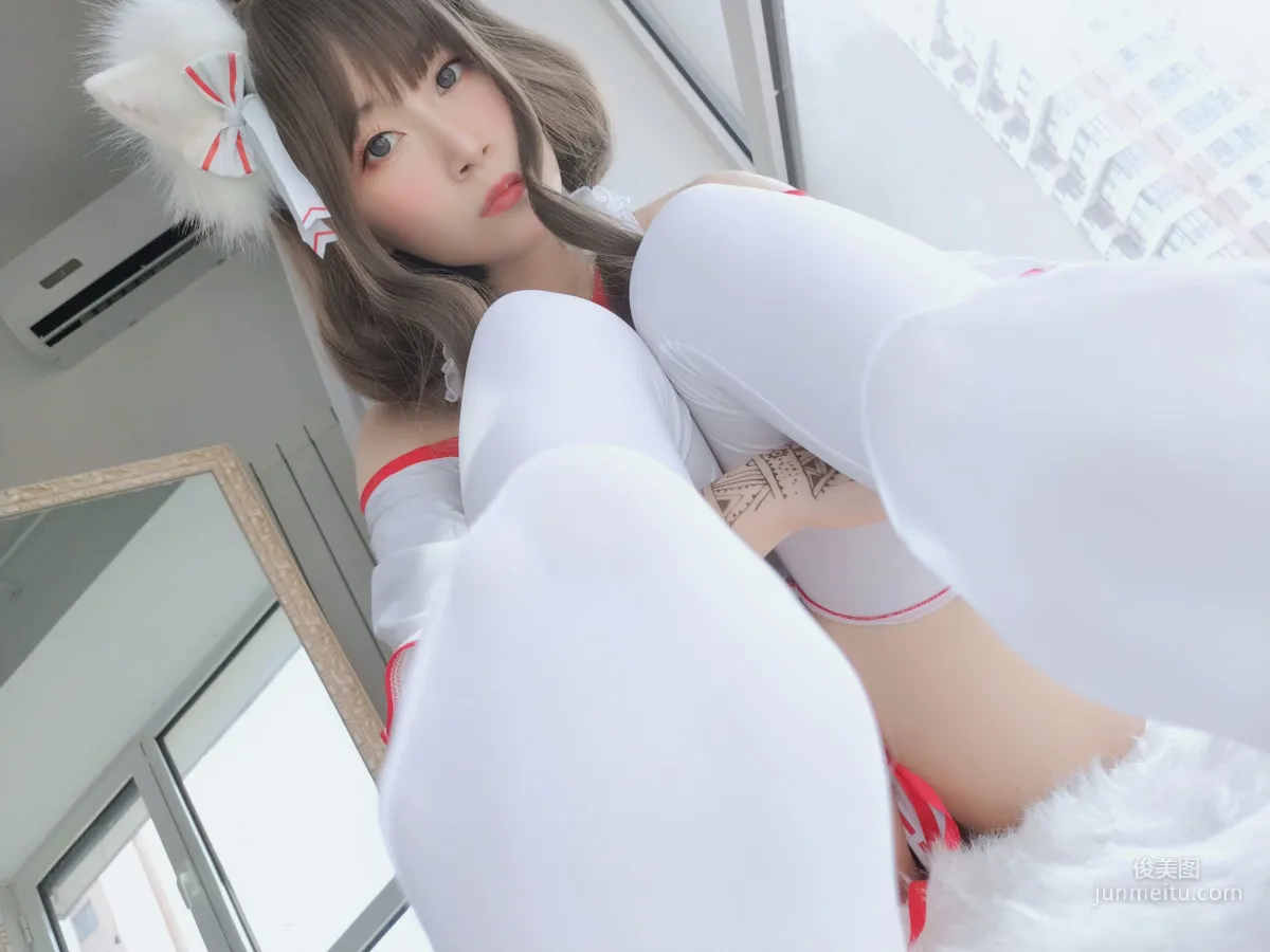 COSER Baiyin 81, The Little Fox Raised at the Shrine [Web Idols] Photo Set photo 18
