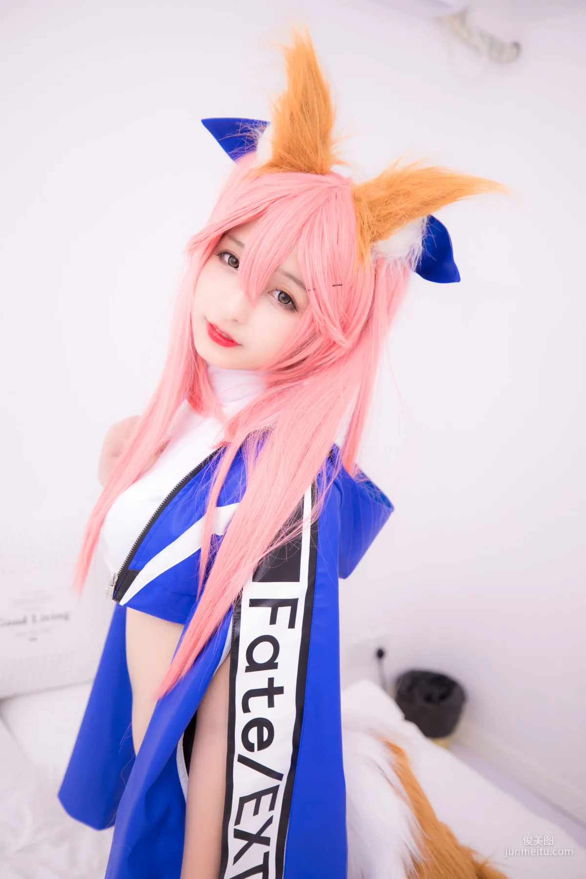 神楽坂真冬《目標はあなた、エンジン全開！！》 [蘿莉COSPLAY] 寫真集 132