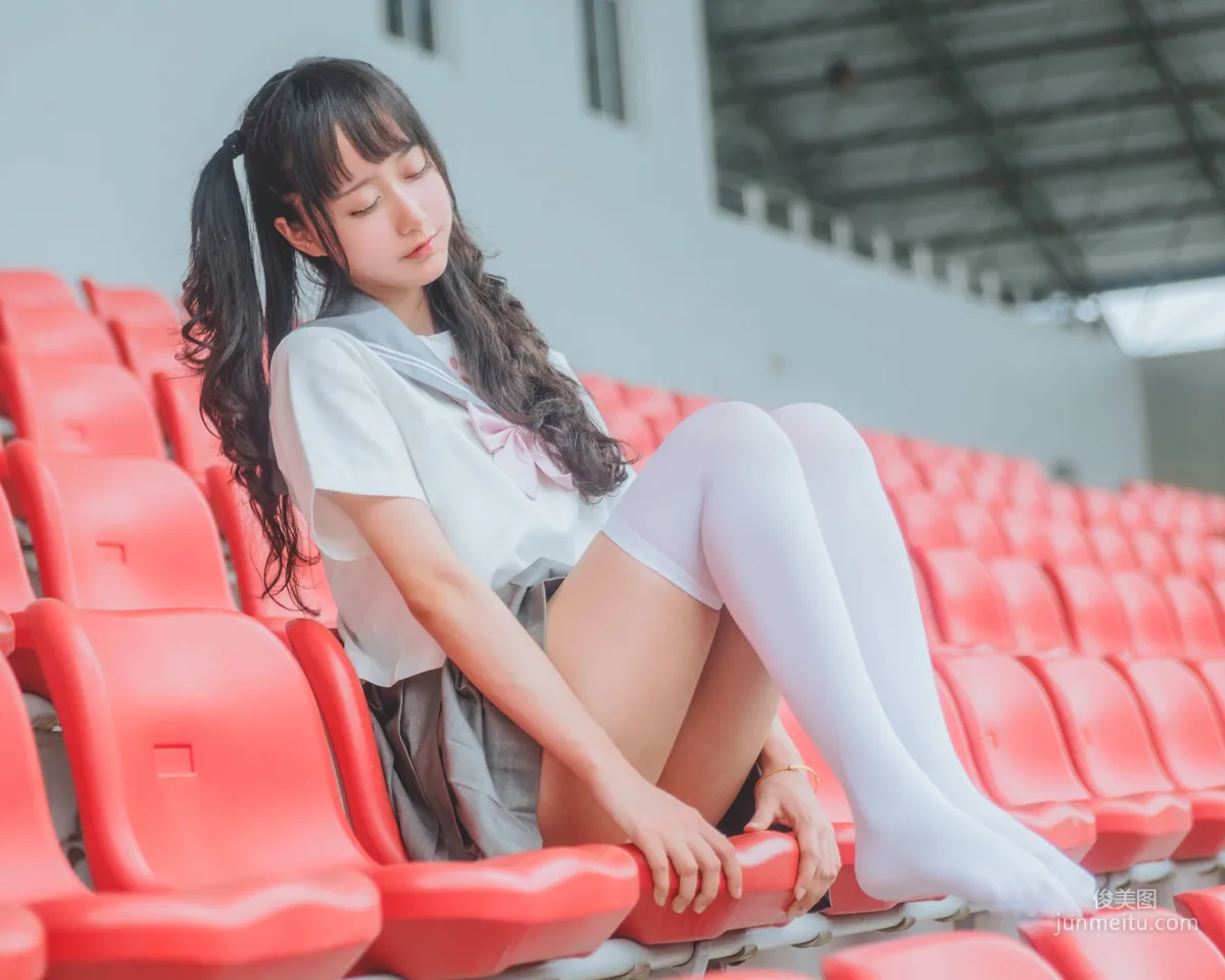 木綿綿OwO《灰色JK制服》 [COSER美女] 寫真集 27