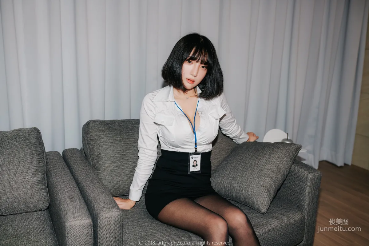 Big Bust Girl Jiang Renqing, Black Stockings Uniform + Maid Seduction [ARTGRAVIA] Photo Set photo 7