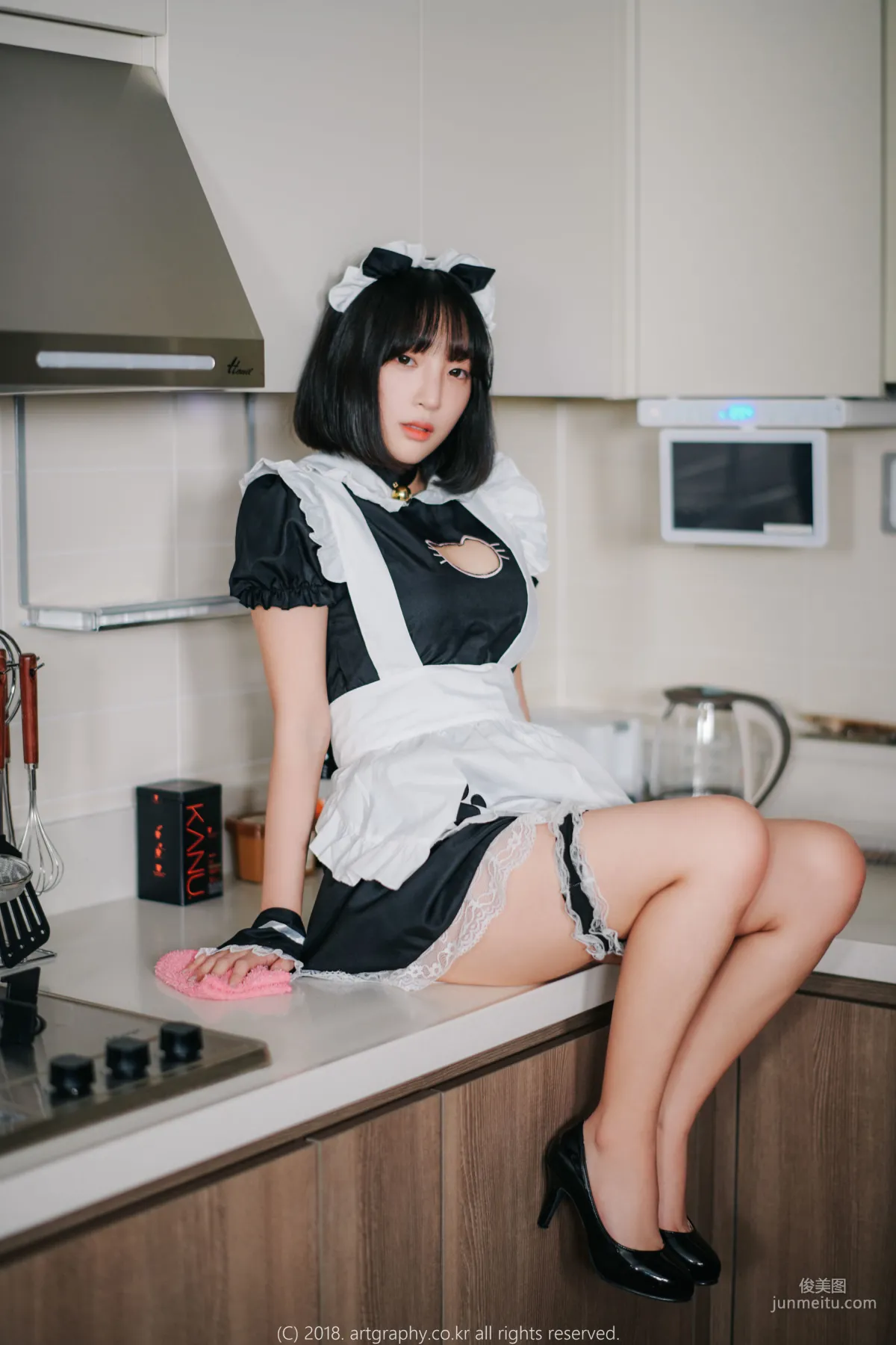 Big Bust Girl Jiang Renqing, Black Stockings Uniform + Maid Seduction [ARTGRAVIA] Photo Set photo 49
