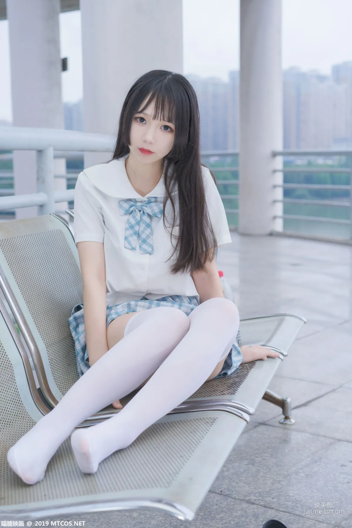 《白丝格子裙少女》 [喵糖映画] VOL.015 写真集37