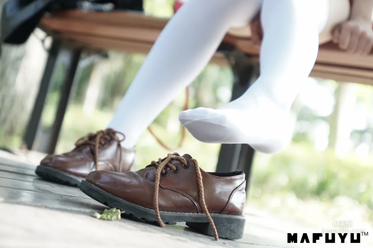 Shenle Banzhen Dong 'Girl and Nature and White Socks Series' [Cosplay Collection] Photo Set photo 4