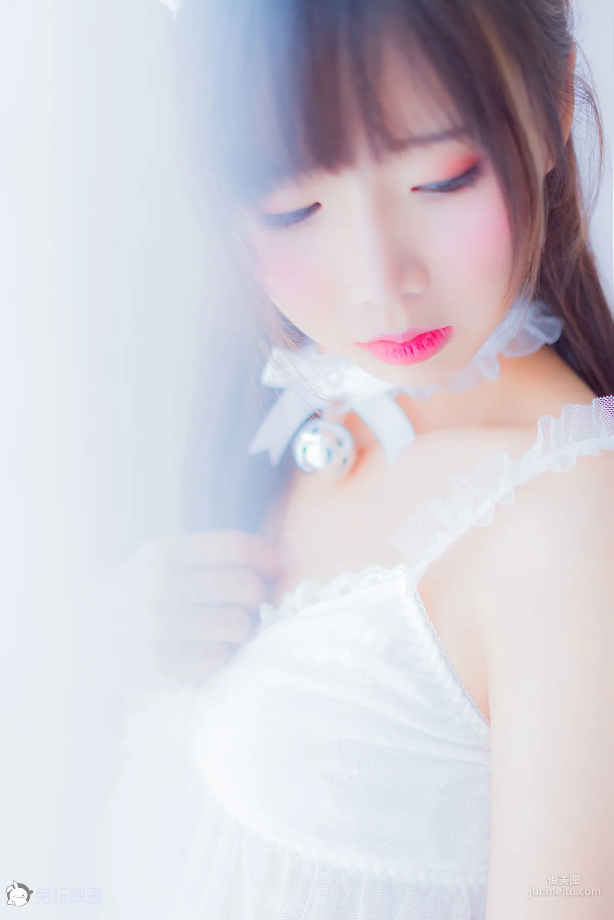 面餅仙兒《吊帶睡衣》 [福利COSPLAY] 寫真集 16