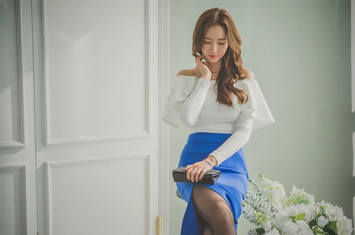 李妍静《绝美高雅气质女神3》写真集31