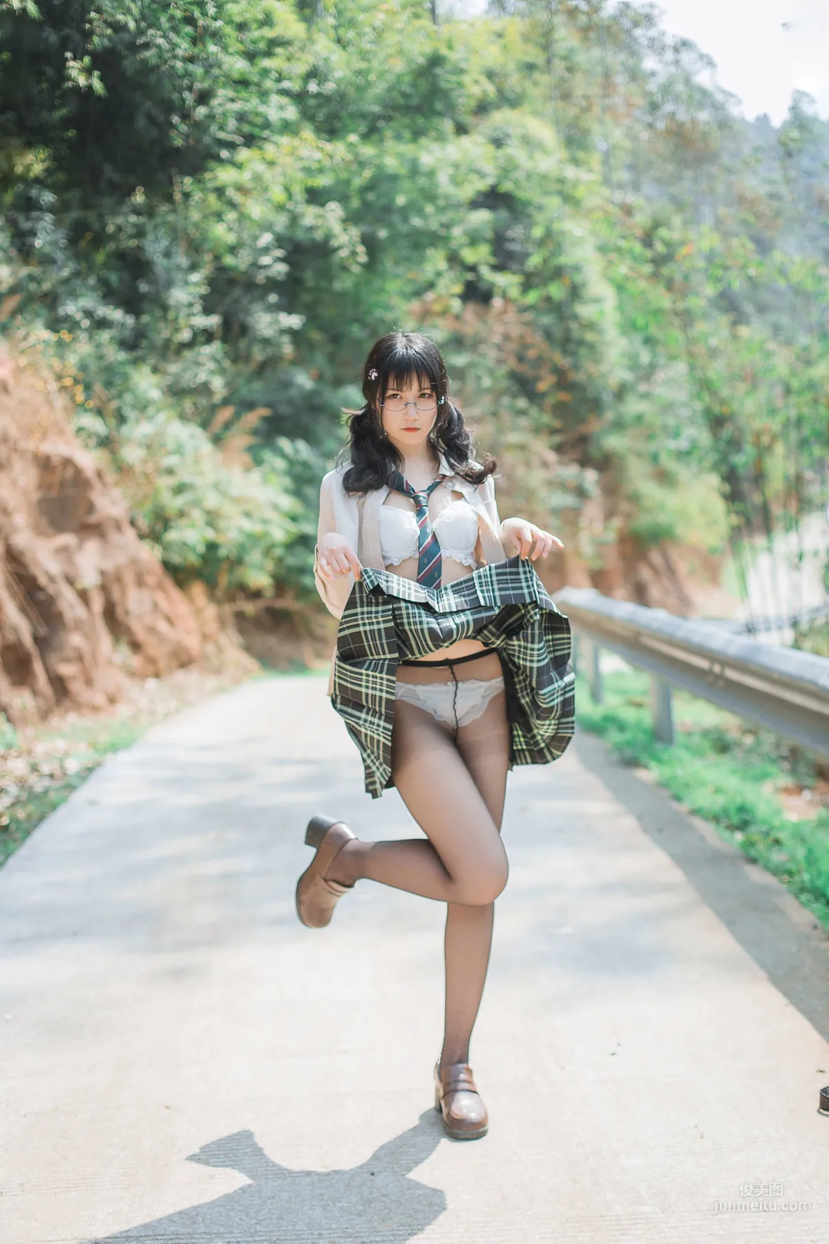Zhuyue su: Web Idols photo 22