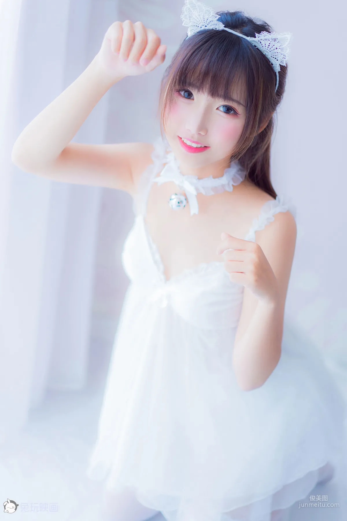 面餅仙兒《吊帶睡衣》 [福利COSPLAY] 寫真集 20