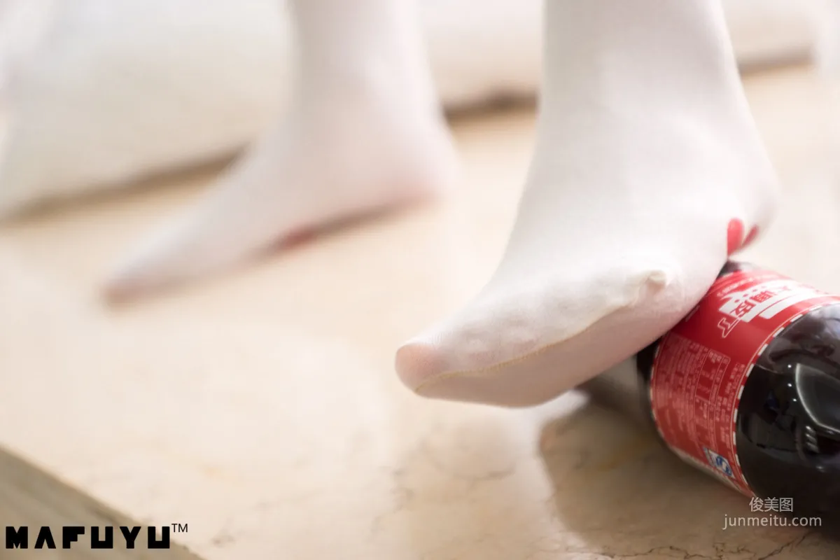 Shenle Banzhen Dong "Cat Claw White Stockings Series" [COSPLAY Beauty] Photo Set photo 65