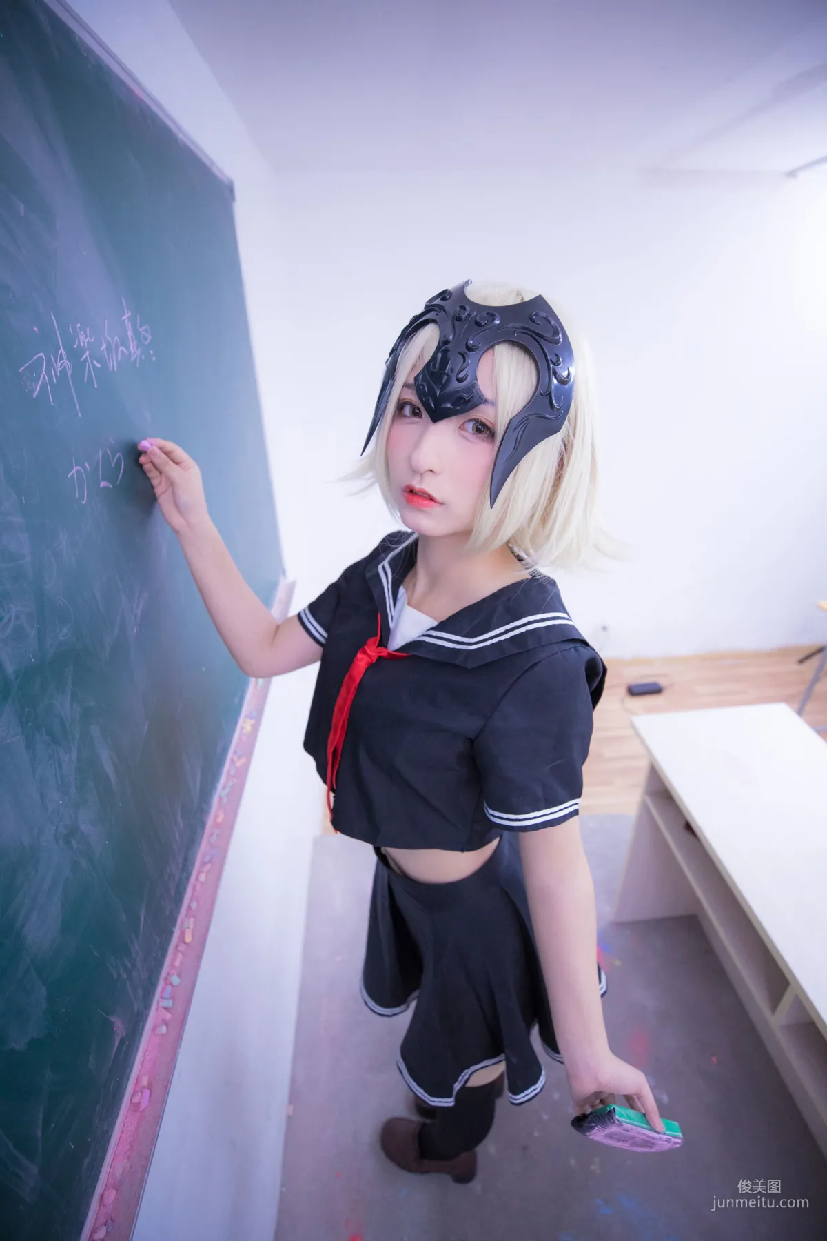 神楽坂真冬《放課後》 [蘿莉COSPLAY] 寫真集 91