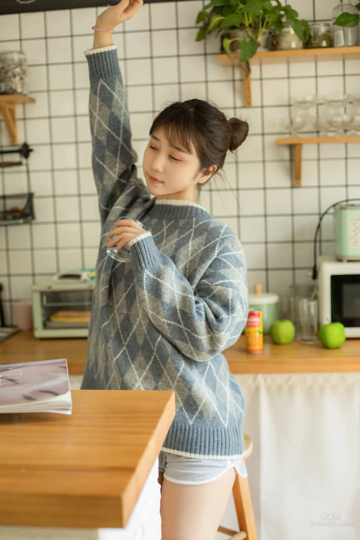 Ji Jingjiang: Web Idols photo 3