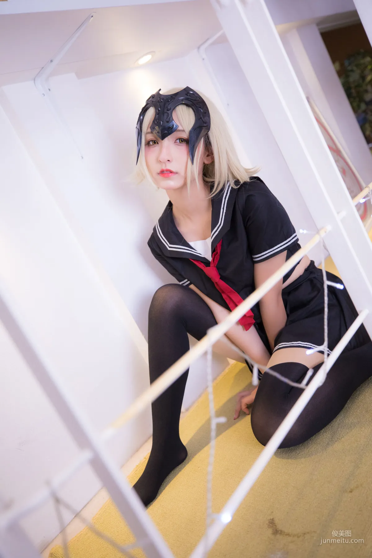 神楽坂真冬《放課後》 [蘿莉COSPLAY] 寫真集 52