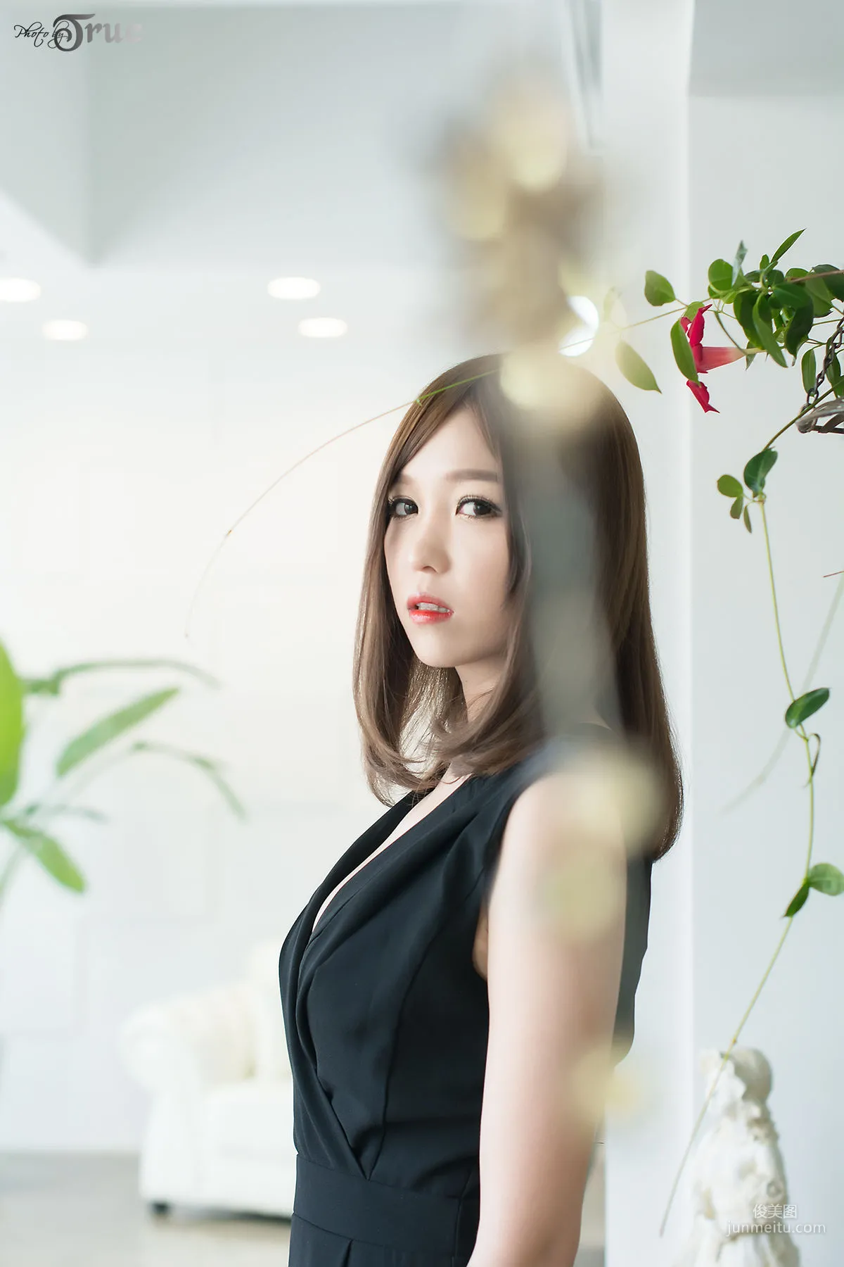 李恩慧《黑裙女强人》写真集10