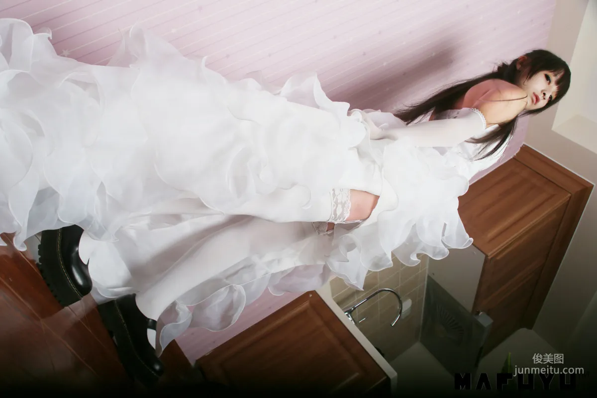 Shenle Banzhen Dong: Web Idols photo 2
