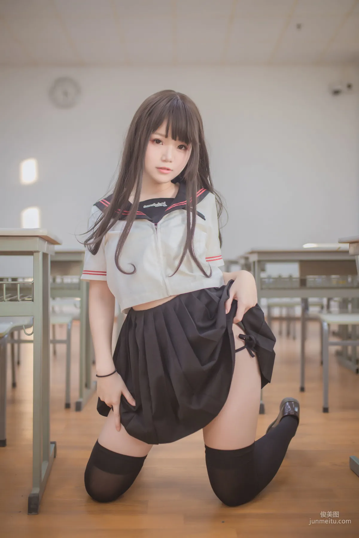 Yoko宅夏Cos《黑絲JK》 [COSPLAY美女] 寫真集 36